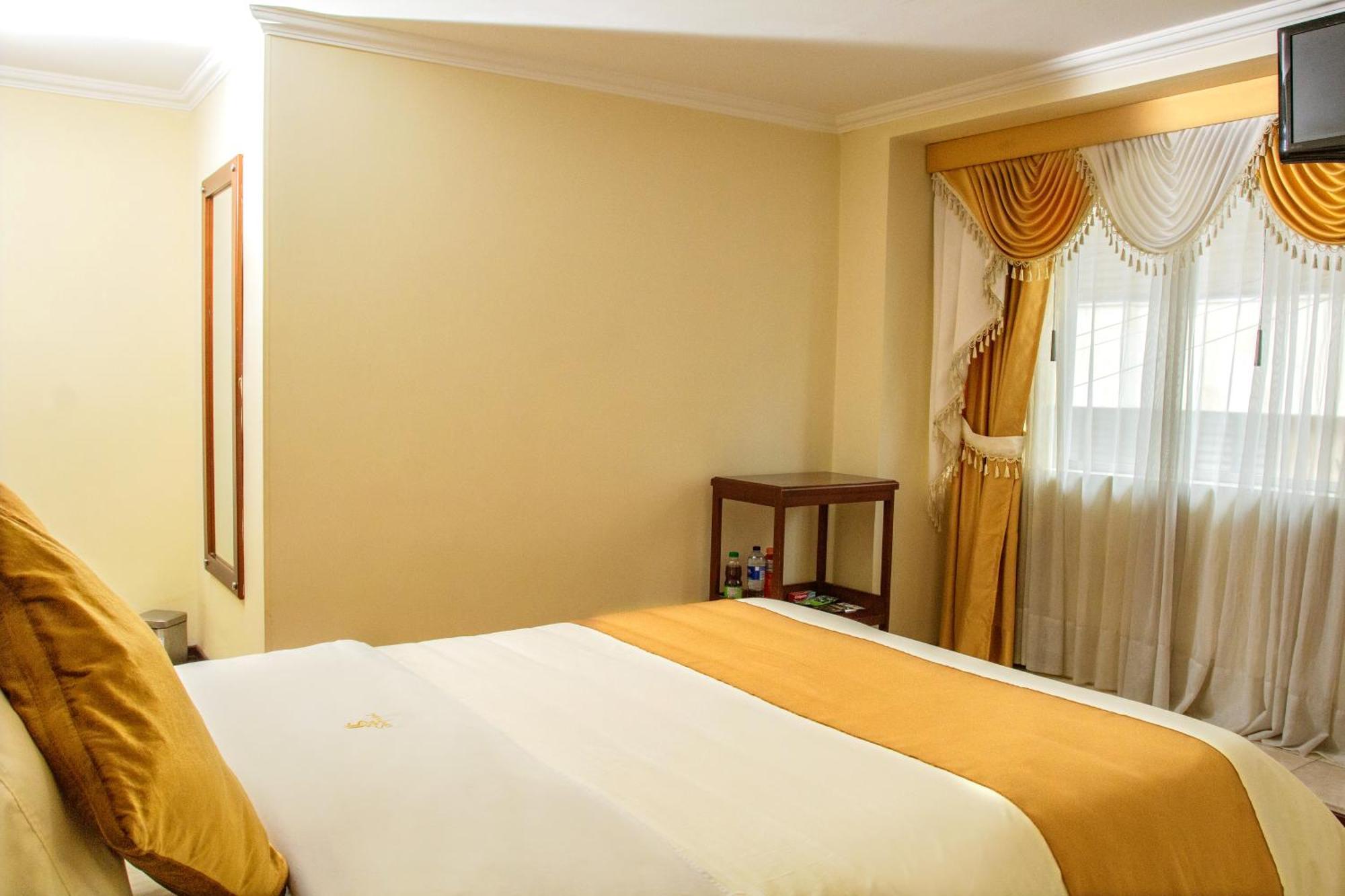 Hotel Senegal ปัสโต ภายนอก รูปภาพ
